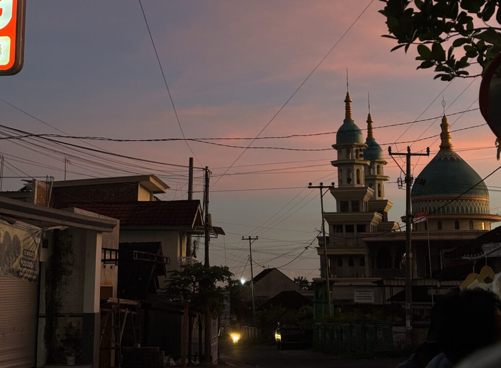 A Mosque in Tetebatu, Lombok with pinkish sky as background.